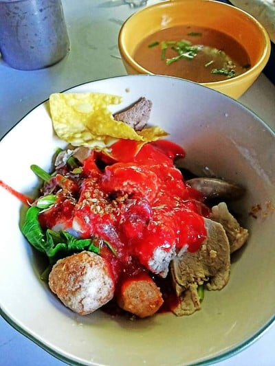 เฮียบ้วยก๋วยเตี๋ยวหมูโบราณ ซอยโปโล (เฮียบ้วยก๋วยเตี๋ยวหมูโบราณ) เฮียบ้วยก๋วยเตี๋ยวหมูโบราณ ซอยโปโล (เฮียบ้วยก๋วยเตี๋ยวหมูโบราณ)