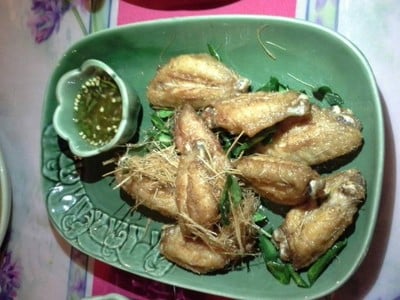 ปีกไก่คั่วเกลือ