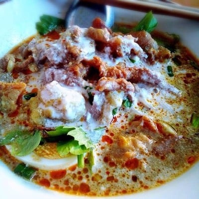 ก๋วยเตี๋ยวแกงร้านมะ (ป้ามาลี)