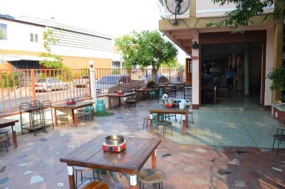 จุ่มจิ้มริมคลอง