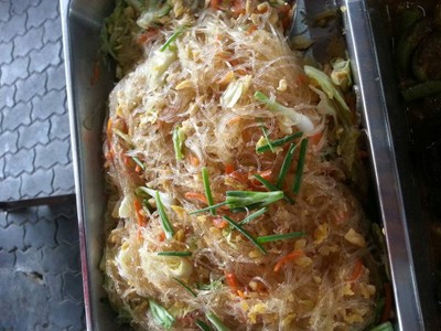 ผัดวุ้นเส้นใส่ไข่ ทานคู้กับแกงเข้าสุดๆ