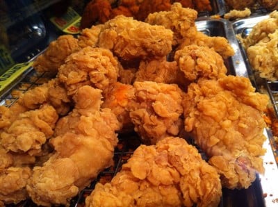 ไก่ทอด K&C เคแอนด์ซี หลัง มช.