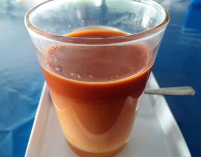 ชาไทยร้อน ๆ