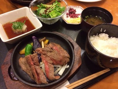 ชุดเนื้อ 1000 เยน