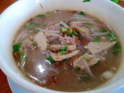 ก๋วยจั๊บญวน