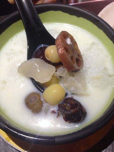 Sweettime ขนมหวานเยาวราชเจ้าเก่า สาขาวงเวียน 22