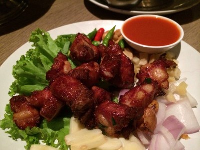 Warm Up Cafe (วอร์มอัพ คาเฟ่) Warm Up Cafe (วอร์มอัพ คาเฟ่)