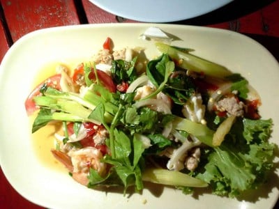 Amuse' Bar คลองมะขามเรียง