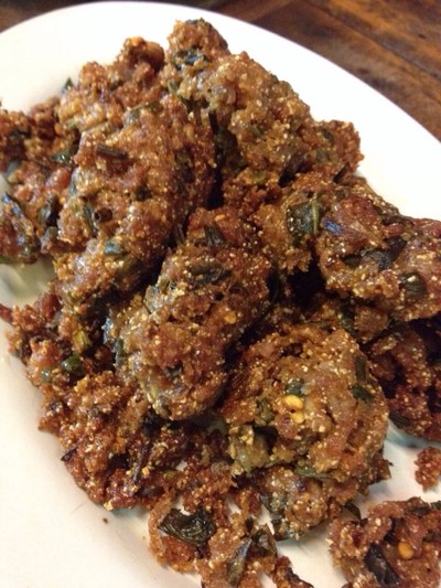 ลาบหมูทอด