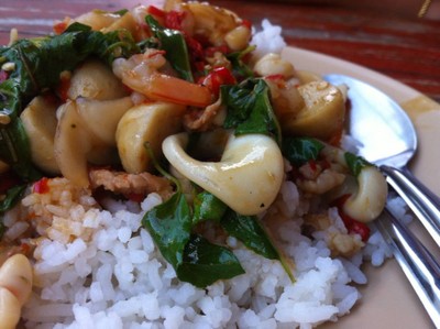 ร้านลุงชัย อาหารตามสั่ง