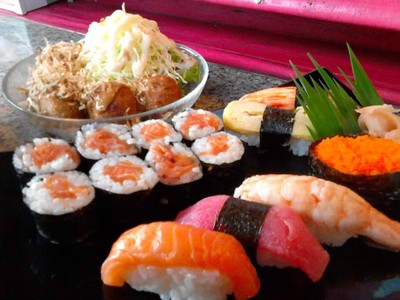 Tsunami Sushi Bar