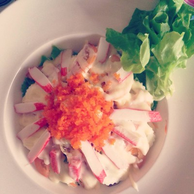 สลัดปูอัดไข่กุ้ง