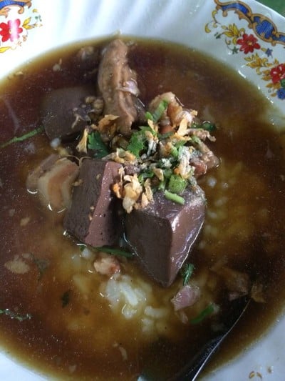 ข้าวต้มน้ำพะโล้
