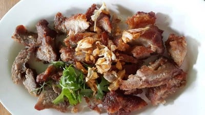 คอหมูทอด