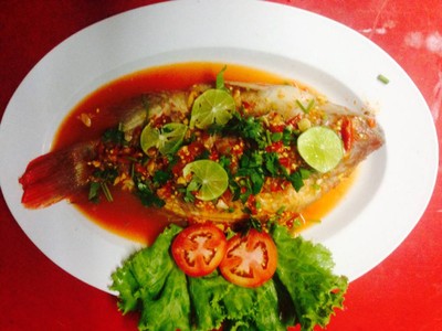 ปลาทับทิมนึ่งทะนาว