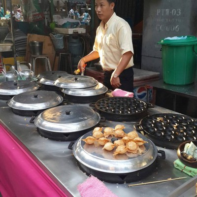 ขนมครกชาววัง ซอยเพชรบุรี 5