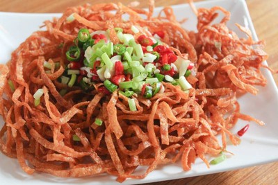 ยำทาโร่กรอบ