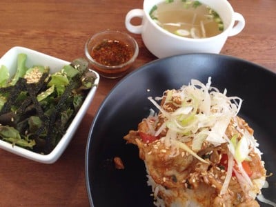 ข้าวหมูย่างเกาหลี