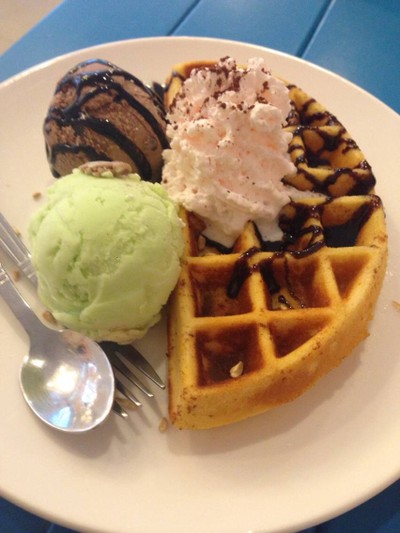 วาฟเฟิลไอศกรีม