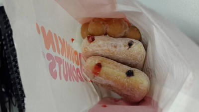 Dunkin' (ดังกิ้น) สถานีรถไฟฟ้าบีทีเอส หมอชิต Dunkin' (ดังกิ้น) สถานีรถไฟฟ้าบีทีเอส หมอชิต
