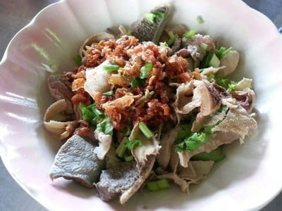 เนื้อต้มบ้านสิงห์ โกเหลียงเจ้าเก่า เนื้อต้มบ้านสิงห์ โกเหลียงเจ้าเก่า