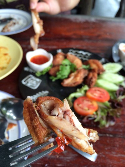 ไก่ธารทอง