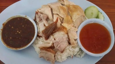 ข้าวมันไก่ ส.ว.