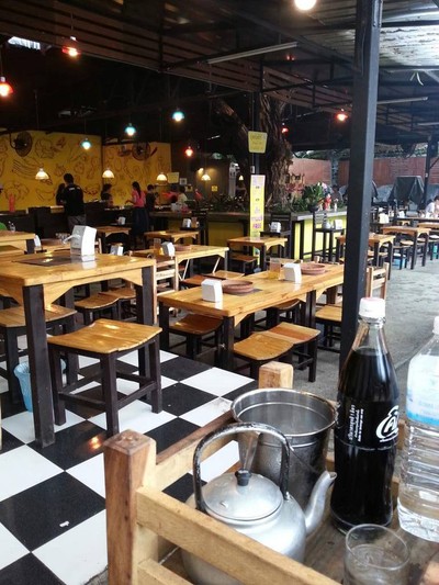 กิน พุง กาง หมูกระทะ