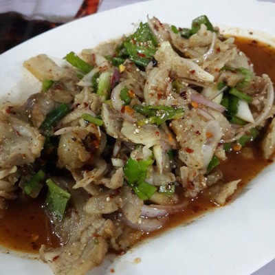 ลาบอุบล 3 (เจ๊กอง)