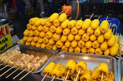 โพดปิ้งไม่หยิ่งจ่ะ ตลาดโต้รุ่งหัวหิน