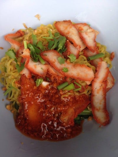 สหชัยบะหมี่เกี๊ยว ปู หมูแดง ลูกชิ้น บางแสน ศรีราชา