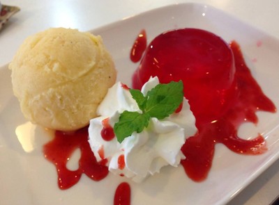 Janie Scoop (เจนนี่ สคูป) นิมมาน Janie Scoop (เจนนี่ สคูป) นิมมาน