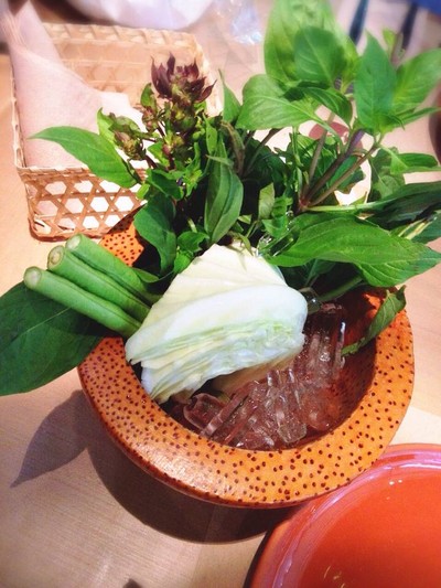 ผักเคียง