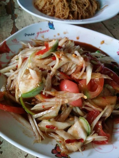 ลาบคอสะพาน