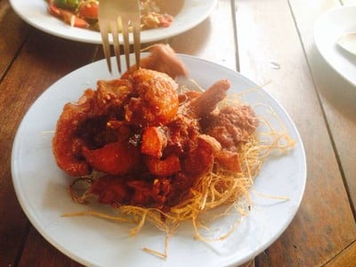 ร้านแม่หน่องลาบเป็ด