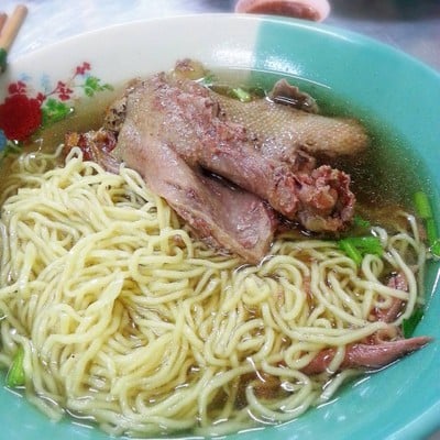 เฮียสิทธิ์ หมี่ซั่วเป็ดตุ๋น เจ้าเก่า ตลาดใหม่