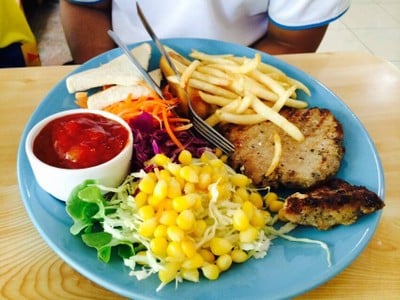 ร้านคิงคองสเต็ก (KHING KHONG STEAK RESTAURANT) ตรงข้ามเคเบิ้ลคาร์ เพชรบุรี ร้านคิงคองสเต็ก (KHING KHONG STEAK RESTAURANT) ตรงข้ามเคเบิ้ลคาร์ เพชรบุรี