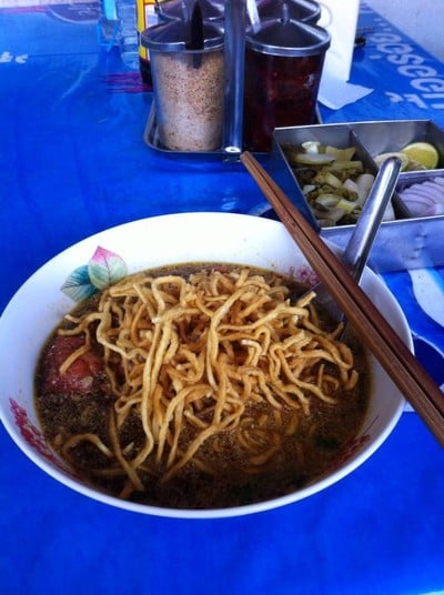 ข้าวซอยแสงเพียร