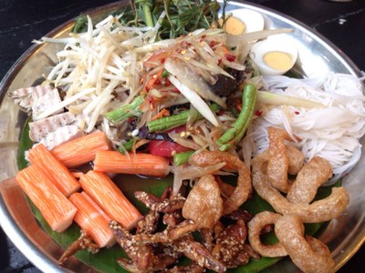 อร่อยแน่นอน (Aroy Naenon) ลาดพร้าว อร่อยแน่นอน (Aroy Naenon) ลาดพร้าว