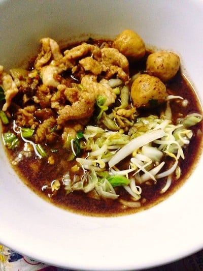 ก๋วยเตี๋ยวหมูน้ำตก สูตรรวมพริกกระเหรี่ยง ก๋วยเตี๋ยวหมูน้ำตก สูตรรวมพริกกระเหรี่ยง