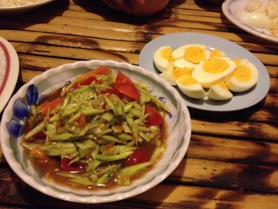 ตำแตง-ไข่ต้ม