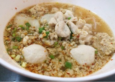 ตี๋ใหญ่ต้มยำ (Tee Yai Tom Yum Tum) U-Center ตี๋ใหญ่ต้มยำ (Tee Yai Tom Yum Tum) U-Center