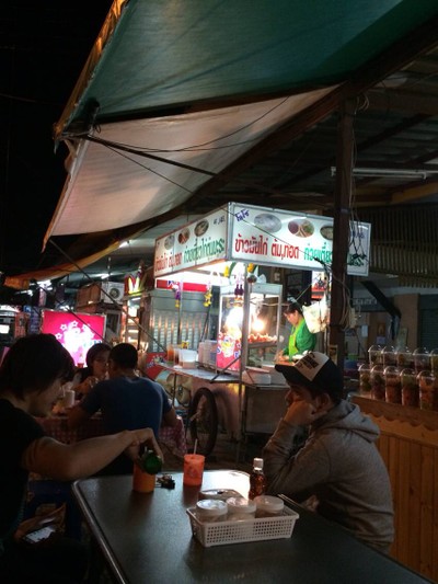 ก๋วยเตี๋ยวไก่ ข้าวมันไก่โลโซ