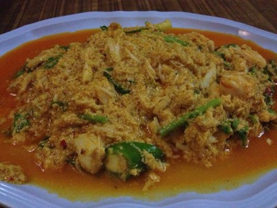 เนื้อปูผัดผงกะหรี่