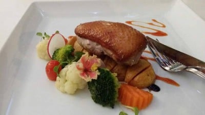 The Chardonnay Khao Sammuk เขาสามมุข, บางแสน