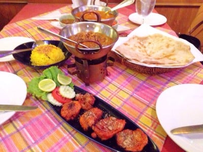 Best Kashmir Restaurant (เบสท์แคชเมียร์เรสเตอรองท์) Best Kashmir Restaurant (เบสท์แคชเมียร์เรสเตอรองท์)