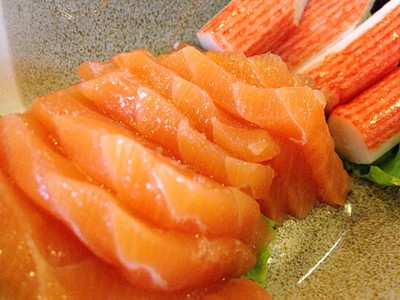 ซาชิมิปูอัดและแซลมอน
