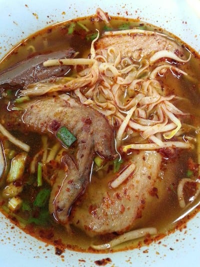 เหลาก๋วยเตี๋ยวเป็ด