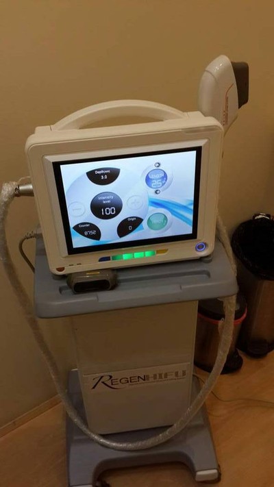 Pleroma Clinic (พลีโรม่าคลินิก) คอนโดโนเบิล รีมิกซ์ ทองหล่อ Pleroma Clinic (พลีโรม่าคลินิก) คอนโดโนเบิล รีมิกซ์ ทองหล่อ