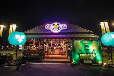 The View Village Restaurant & Karaoke แม่เหียะ